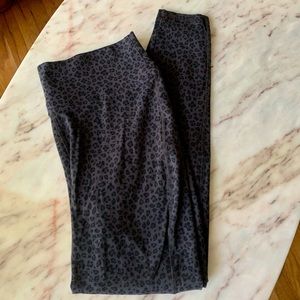 Cheetah Print Leggings_Old Navy_Size XL_EUC